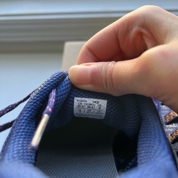 Women's Asics Gel Venture 8W - Picture 3 of 6